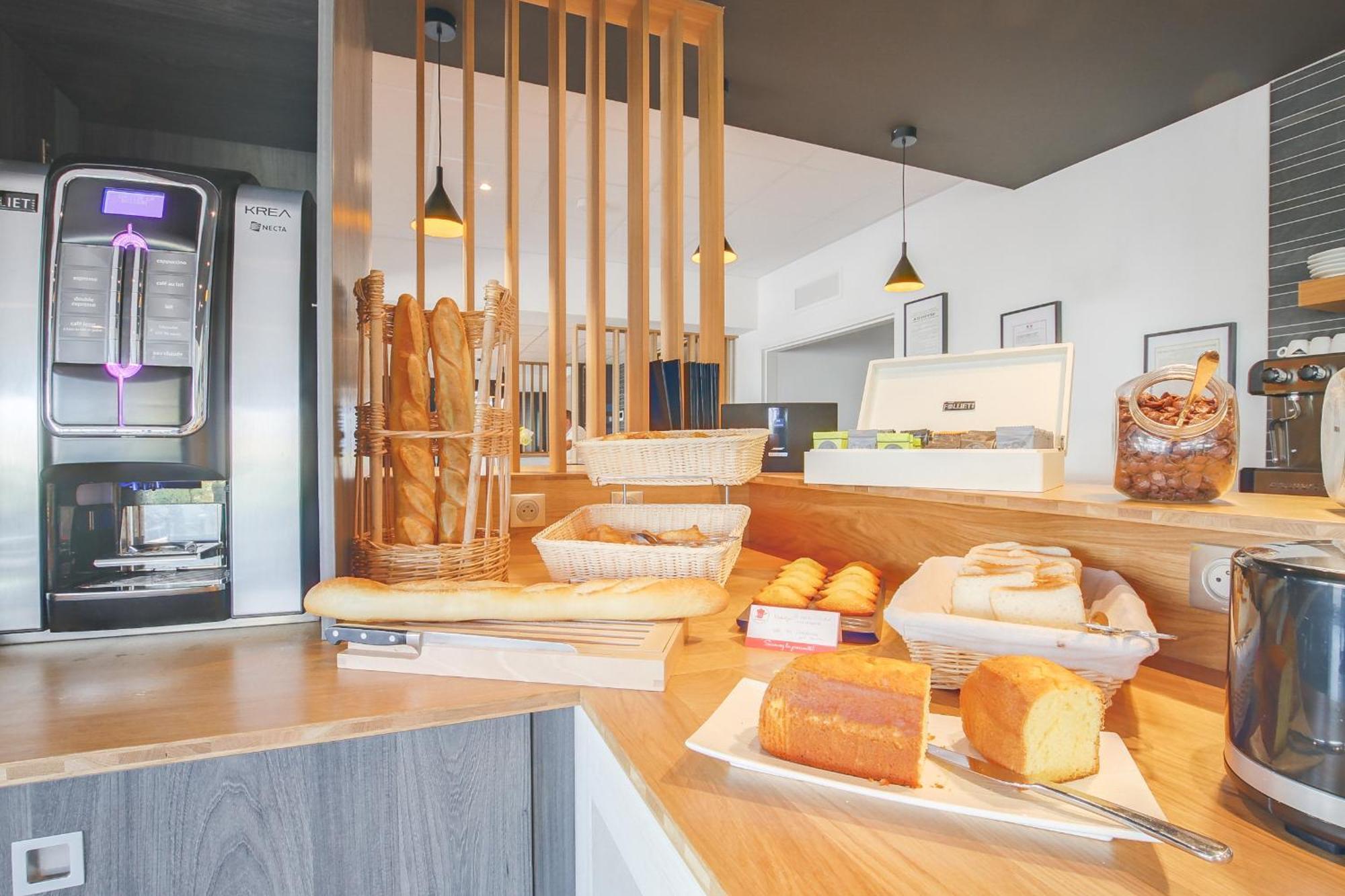 Brit Hotel Reims La Neuvillette Kültér fotó